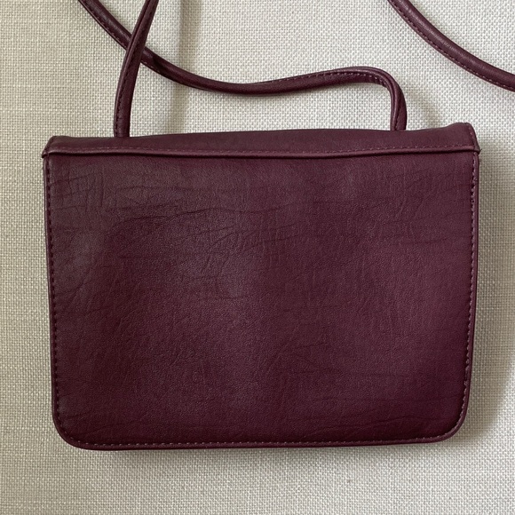 CO-LAB PURPLE Lola 3-in-1 Vegan Leather Small Crossbody Bag - Picture 6 of 14